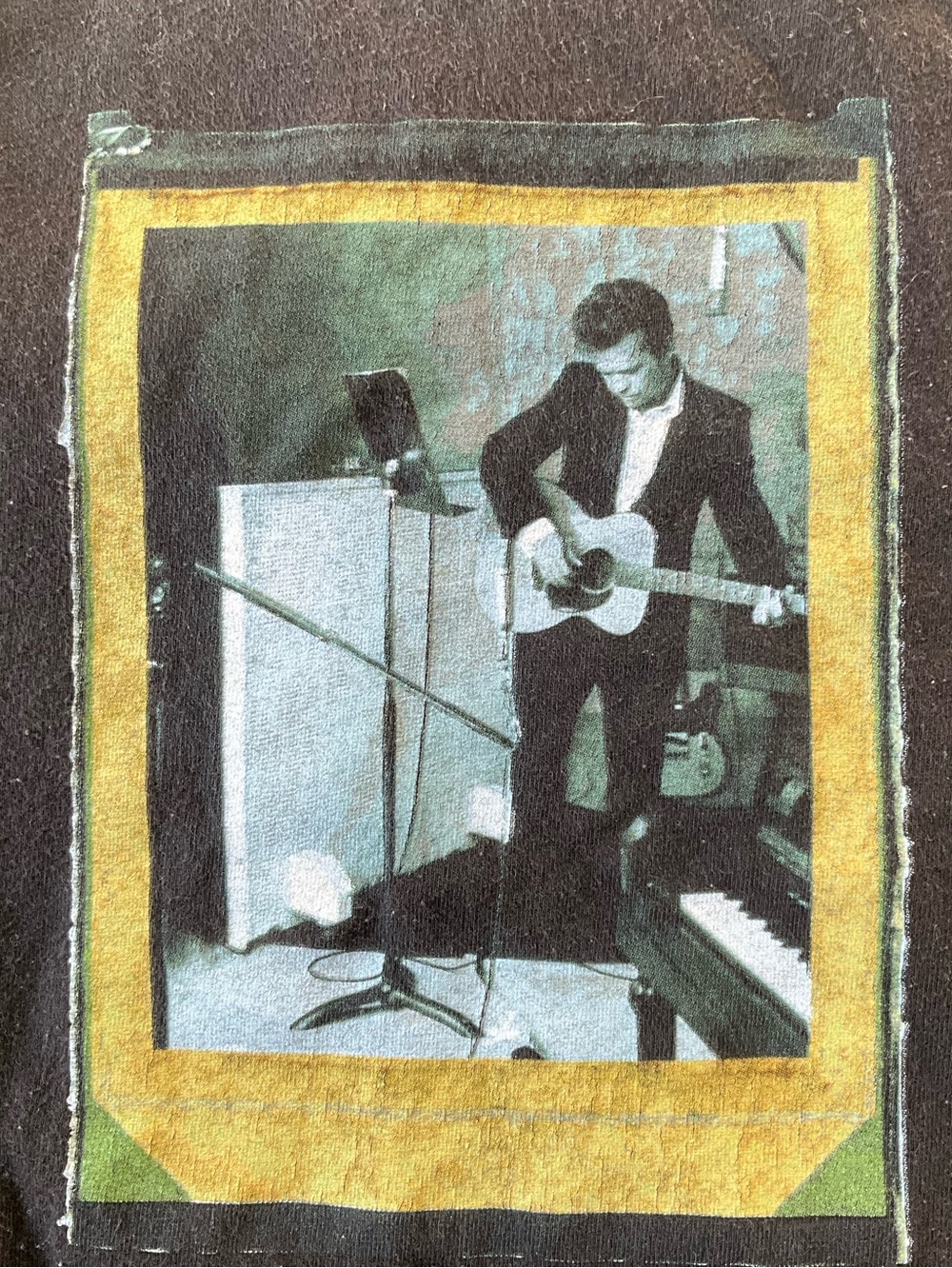 Vintage 2003 John Mellencamp Band Tee | “Trouble No More” Tour | Fits like a LG - Picture 2 of 3